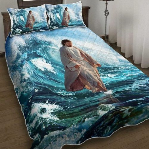 Jesus Walks On Water Quilt Bedding Set – Gift