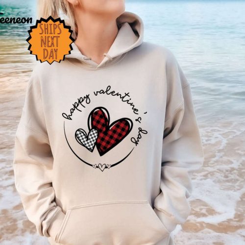 Plaid Heart Valentines Day Sweatshirt, Valentines Day Gift Hoodie For Woman, Heart Shirt, Cute Valentine Shirt, Valentines Day Gift Shirt