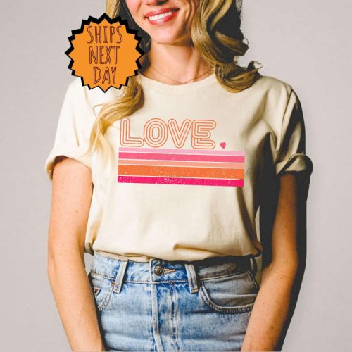 Valentines Day Retro Love Shirt, Valentines Day Shirt, Heart Love Shirt ,Cute Valentine Shirt, Valentines Day Gifts Tee, Valentines Gift Tee