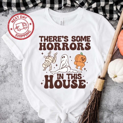 Spooky Season Halloween Shirt – Horrors In This House Funny Pumpkin Design Halloween Gifts