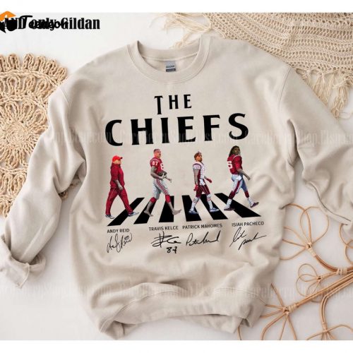 Abbey Road Signatures Football Sweatshirt: Chiefs Reid Kelce Mahomes Pacheco Vintage Kansas City T-Shirt