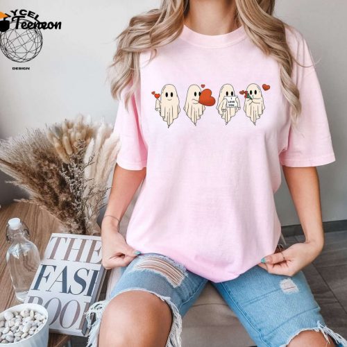 Cute Valentine Ghost Shirt – Adorable Ghosts Tshirt for Valentine s Day – Perfect Matching Shirt – Unique Valentine Gift For Her – Funny Valentines Tee – Retro Valentines Day Attire