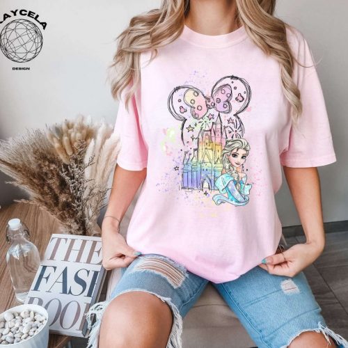 Disney Castle Frozen Elsa Princess Portrait Minnie Ears Shirt: Perfect Family Vacation Holiday Gift from WDW Disney Parks Magic Kingdom and Disneyland