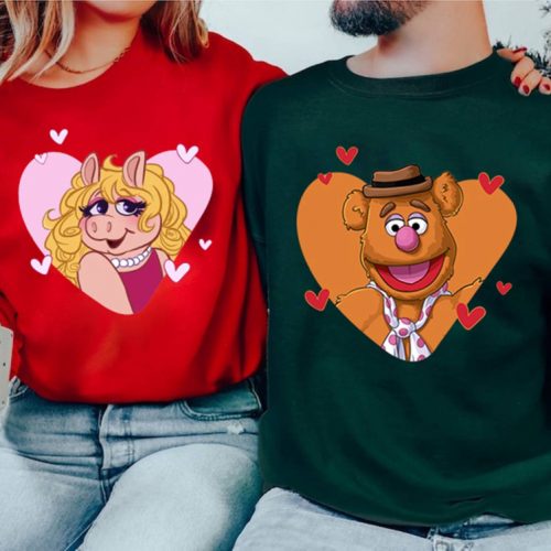 Disneyland Muppets Show Characters Valentine Sweatshirt – Miss Piggy Animal Gonzo Fozzie Kermit – Disneyworld Trip Tee