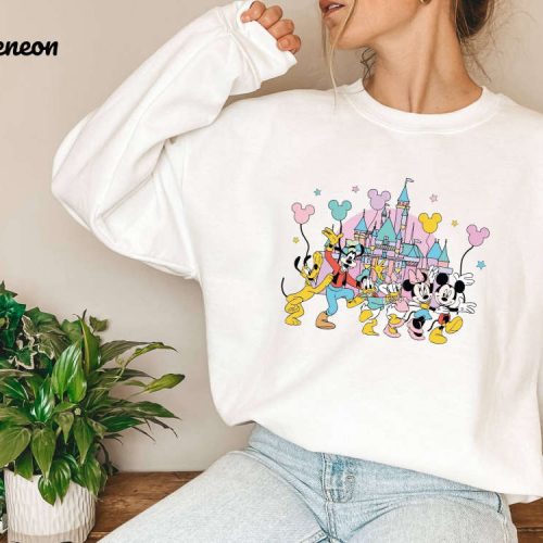 Magical Disneyworld Sweatshirt: Mickey and Friends Goofy Minnie Mouse Shirt – Perfect Holiday Sweater Vacation & Trip Shirt!