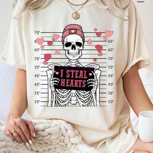 I Steal Hearts Funny Skeleton Valentine Shirt – Unique Skeleton Valentines Day Heart Shirt Hilarious and Memorable Funny Valentines Day Shirt