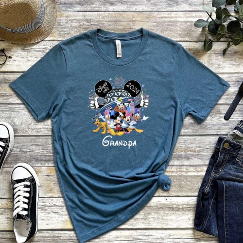 Create Lasting Memories with Personalized Family Trip Shirt Disney Tees for Custom Mickey and Friends Retro Vibes Perfect Vacation Shirt for Family Holiday