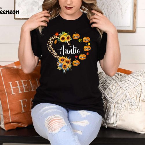 Express Gratitude with Custom Thanksgiving T-Shirt – Thankful Vibes Shirt for Aunties Perfect Personalized Gift with Cute Positive Vibe