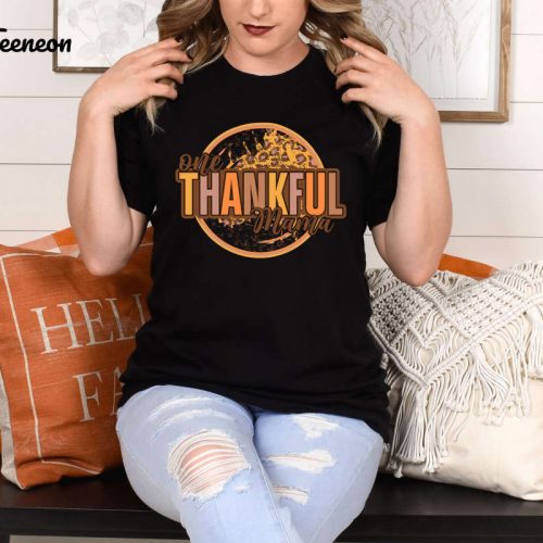 Fall Vibes T-Shirt: Thanksgiving Dinner Gift for Her Grateful & Thankful Vibes Shirt for Couples Blessed Thanksgiving Attire