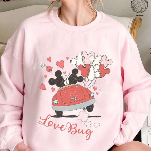 Vintage Valentines Lover Mickey and Minnie Shirt – Celebrate Disneyland Valentines Day with Disney Castle & Balloons Shirt