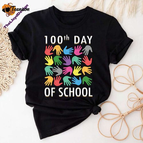 100th Day of School T-Shirt: Vintage Teacher Shirt for Back to School Celebrate 100 Days!