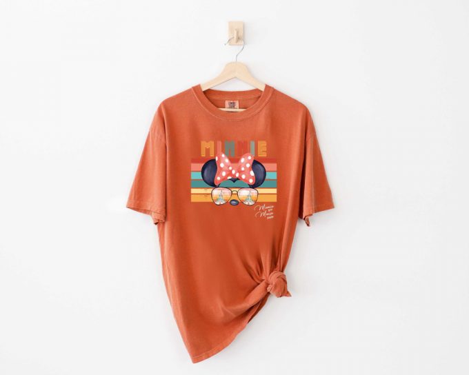 Vintage Minnie Mouse T-Shirt – Retro Disney Trip Shirt Comfort Colors – Perfect Birthday Gift – Shop Now for Vintage Disney Tees & Minnie Mouse Gifts!